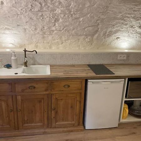 Les Matelles : Charmant Logement En Pierres Eksteriør billede